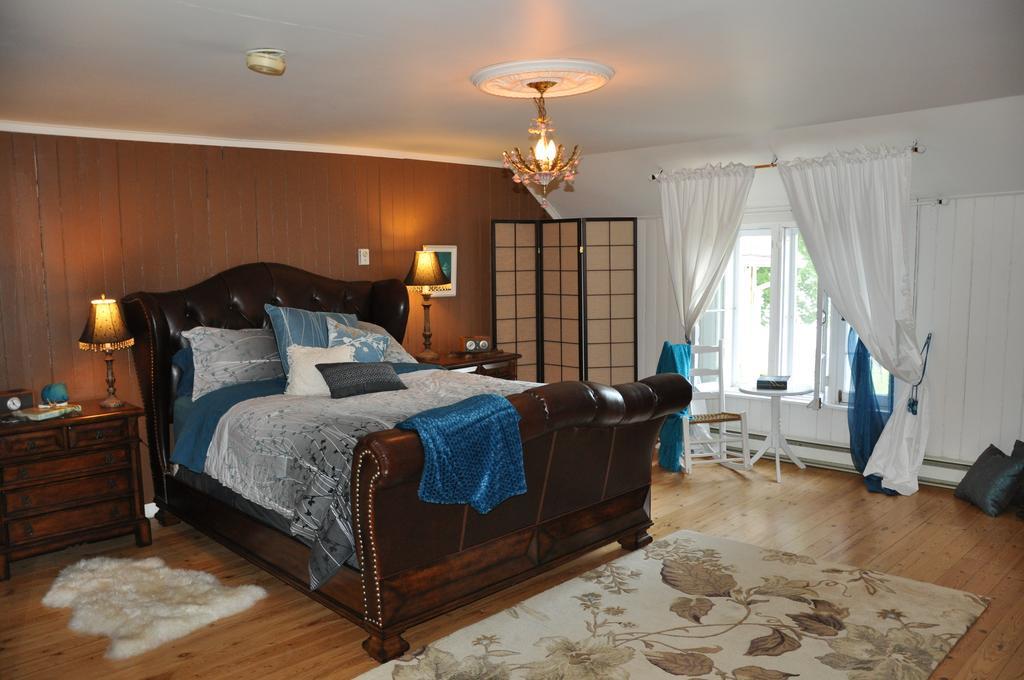 Auberge Sur La Cote La Malbaie Habitación foto