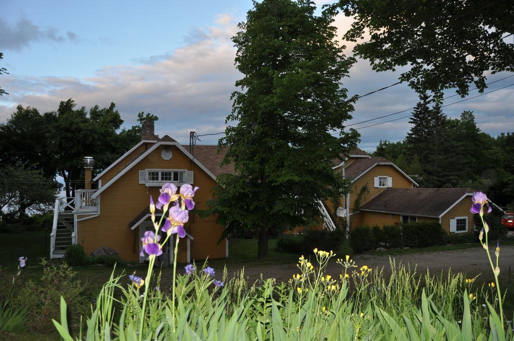 Auberge Sur La Cote La Malbaie Exterior foto